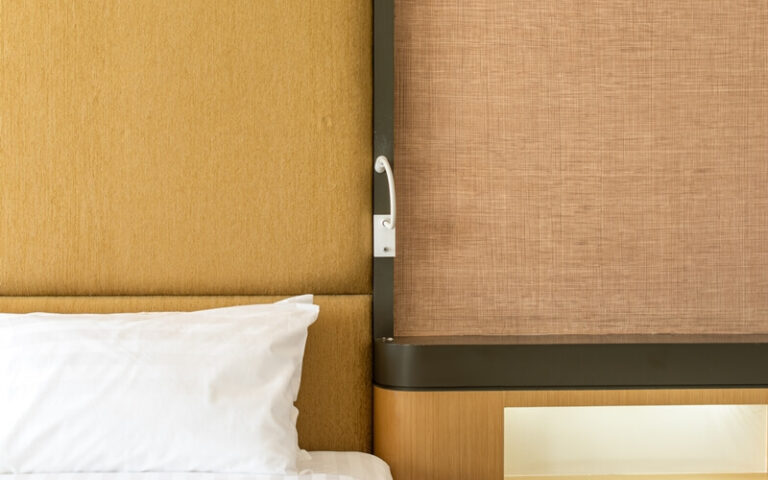 Deluxe Room (King Bed)