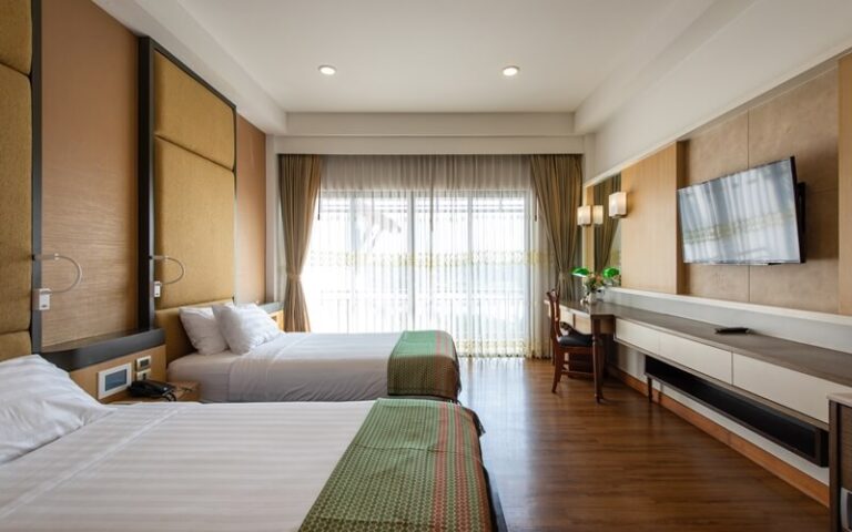 Deluxe Room (Twin Bed)