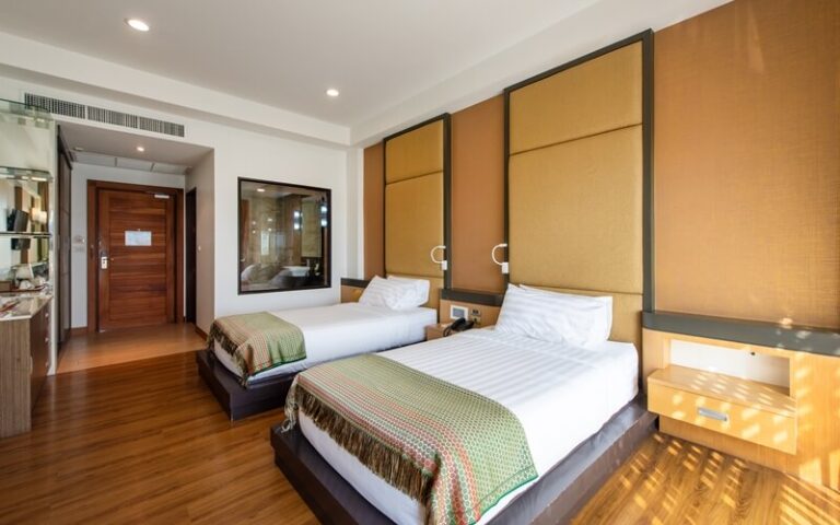 Deluxe Room (Twin Bed)